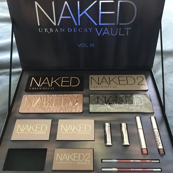 Urban Decay Other - Urban Decay Naked Vault
